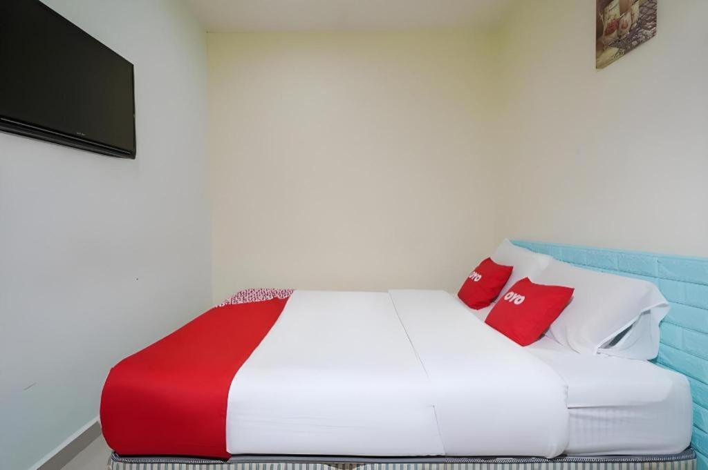 Oyo 89717 Budget Star Hotel Kuala Lumpur Exterior foto
